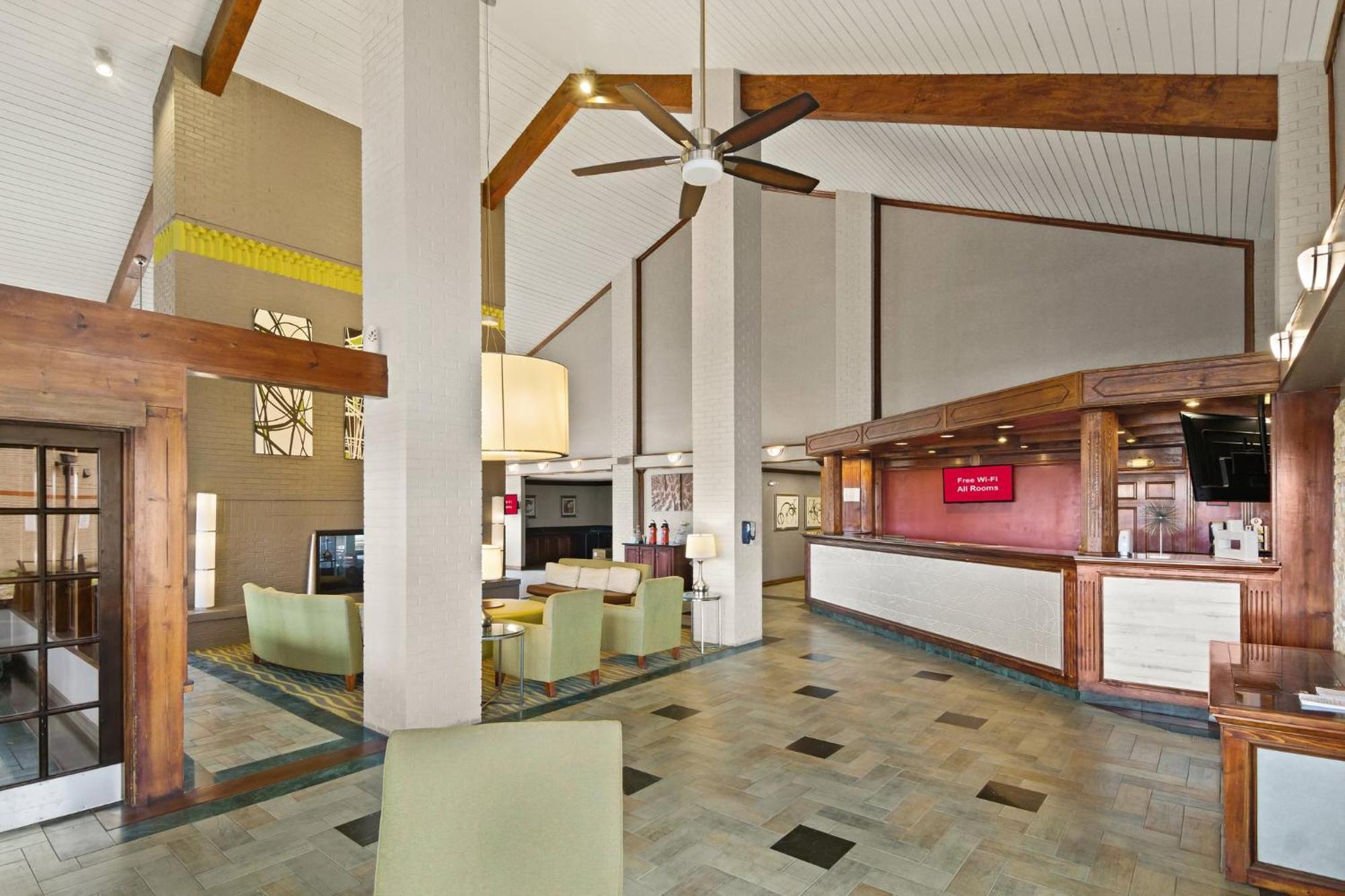 Red Roof Inn & Suites Irving - Dfw Airport South 外观 照片