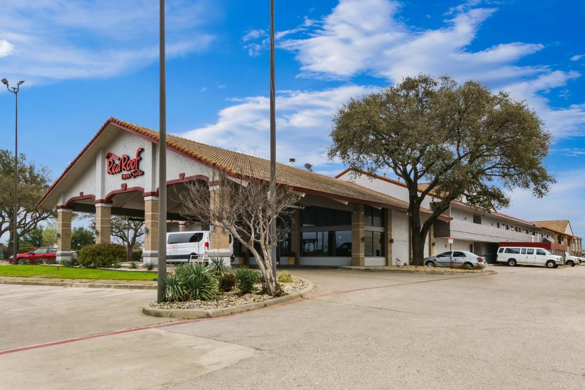 Red Roof Inn & Suites Irving - Dfw Airport South 外观 照片
